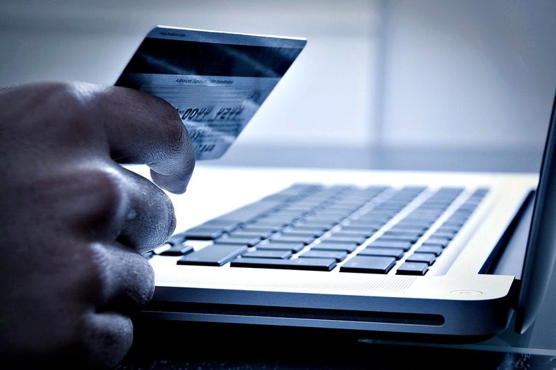 Consejos para evitar estafas en una nueva edición del CyberMonday