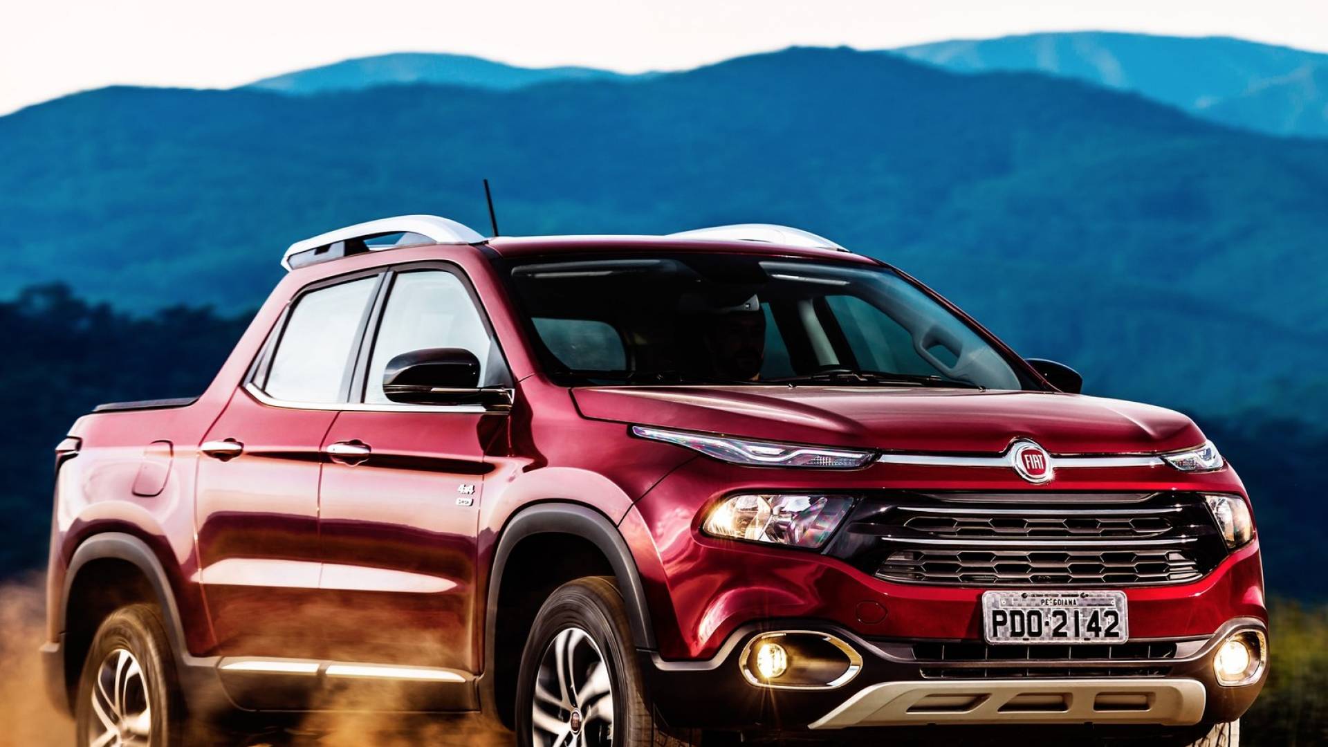 Usuarios y Consumidores Unidos reclama por los problemas de la FIAT Toro